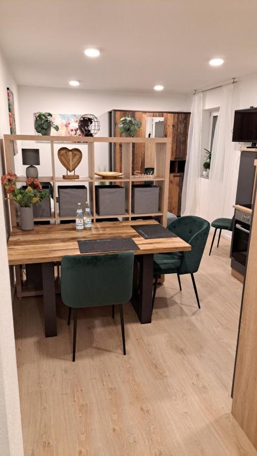 Appartment-Ferienwohnung Mit Kueche, Bad, Kostenlos Wlan, Modern Eingerichtet Roding Buitenkant foto