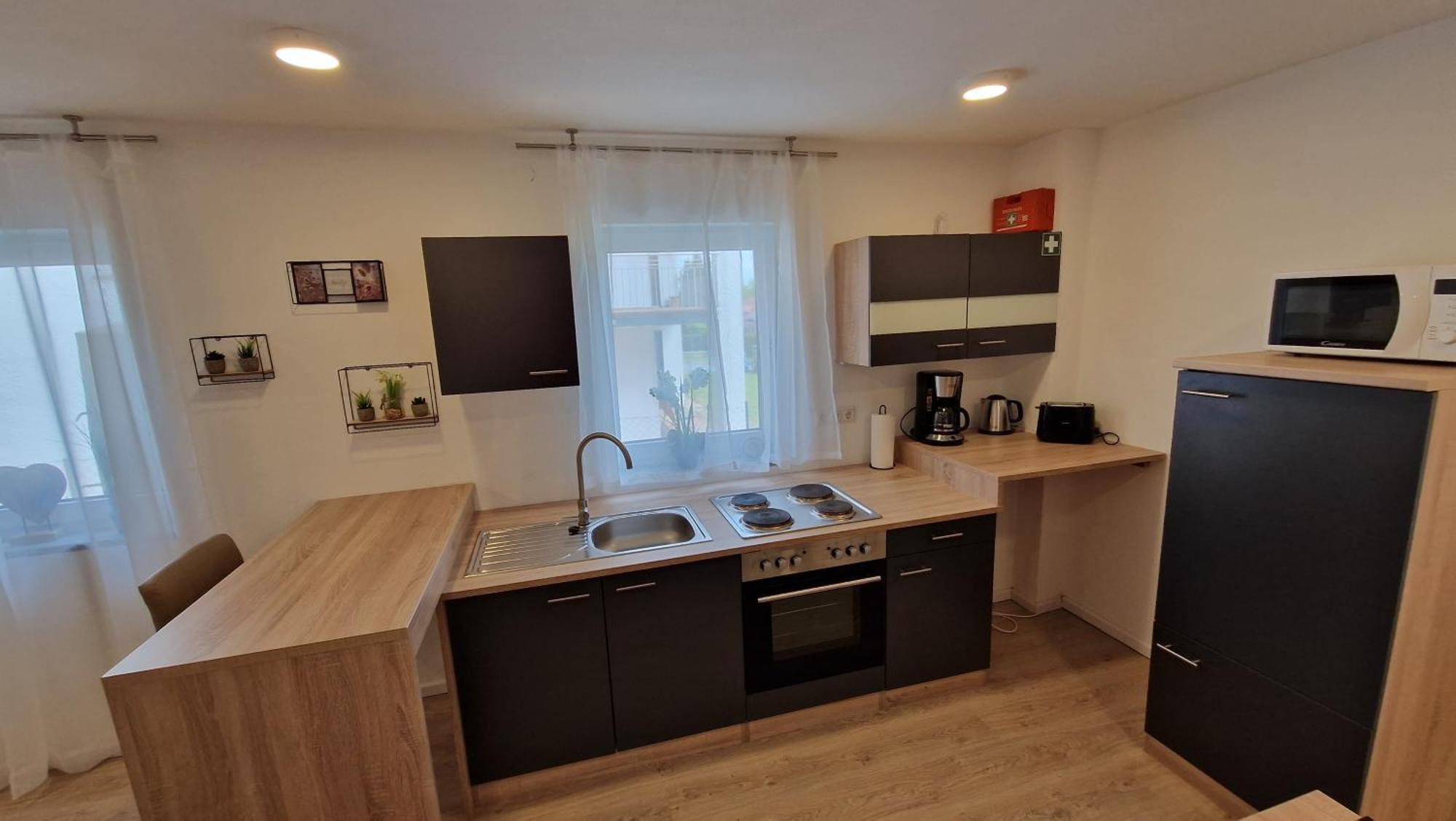 Appartment-Ferienwohnung Mit Kueche, Bad, Kostenlos Wlan, Modern Eingerichtet Roding Kamer foto