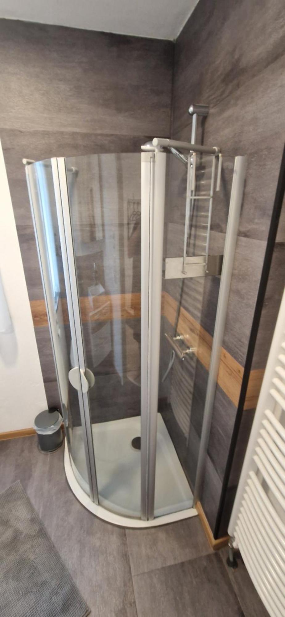 Appartment-Ferienwohnung Mit Kueche, Bad, Kostenlos Wlan, Modern Eingerichtet Roding Buitenkant foto